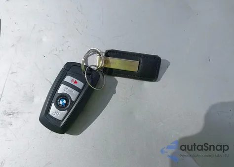 2013 BMW 528I xDrive из США, поврежденный, VIN WBAXH5C5XDD111582